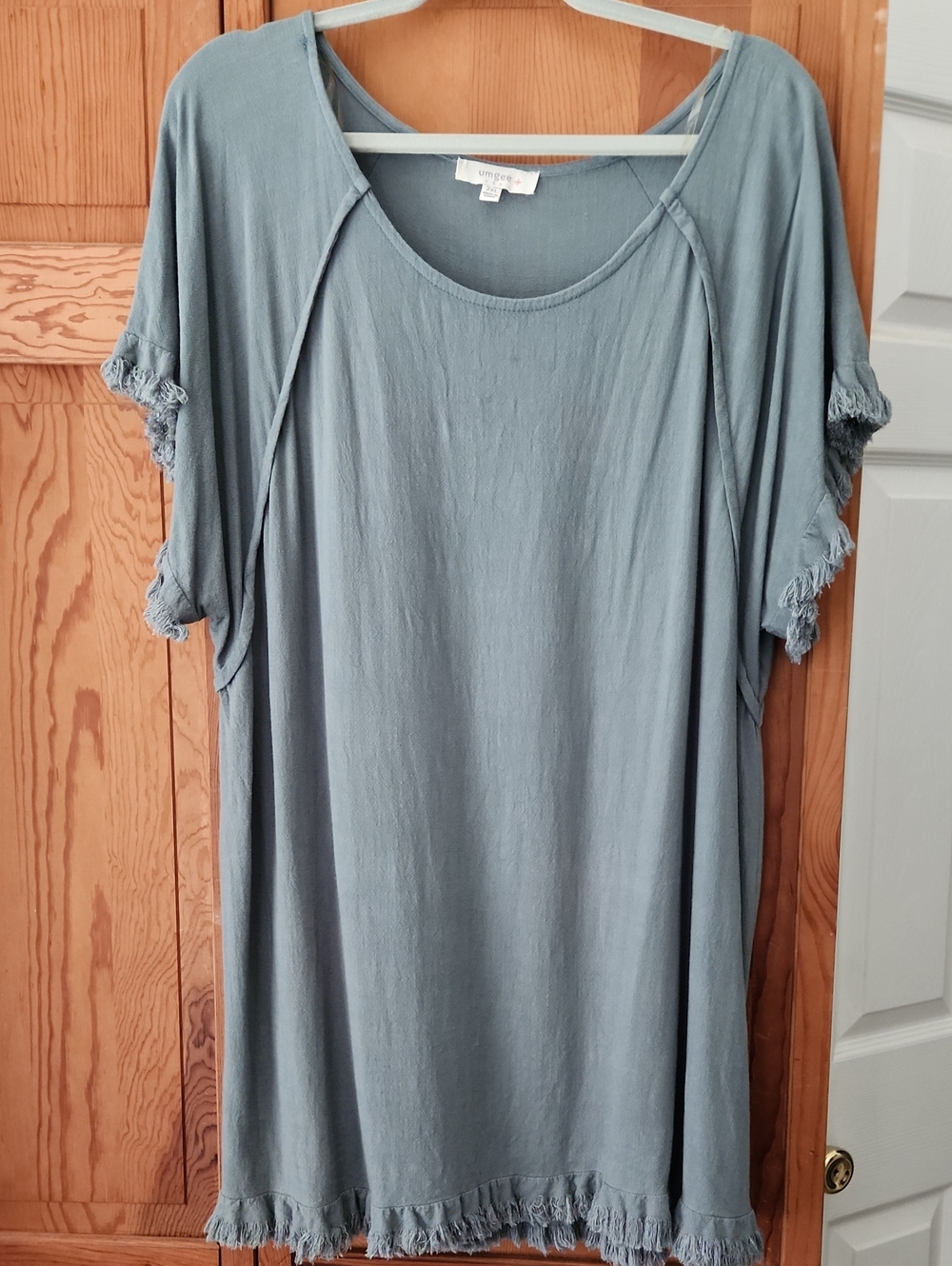Umgee Dusty Blue Fringe Sleeve Tunic